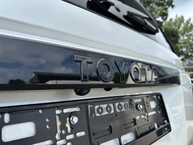 Toyota Land Cruiser 2.8 D-4D President 2025 Diesel 55