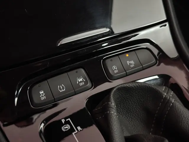 Opel Grandland X 1.2 Turbo Innovation 2019 Benzine 37