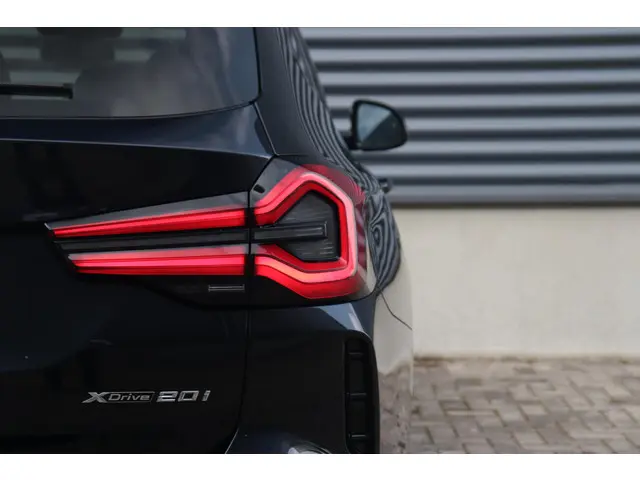 BMW X3 xDrive20i 2023 Benzine 45