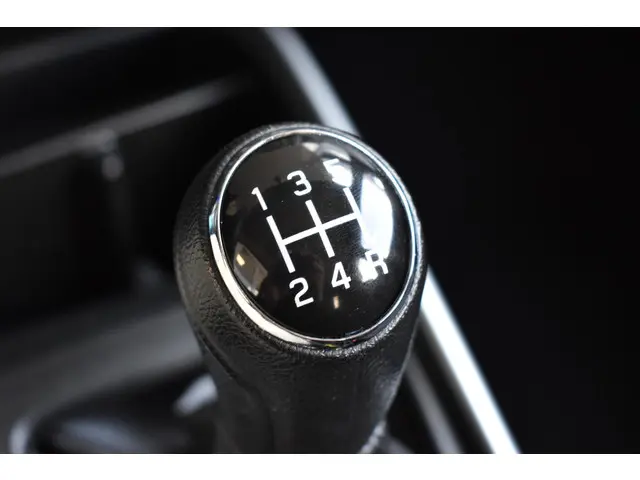 Suzuki Baleno 1.2 Exclusive 2016 Benzine 19
