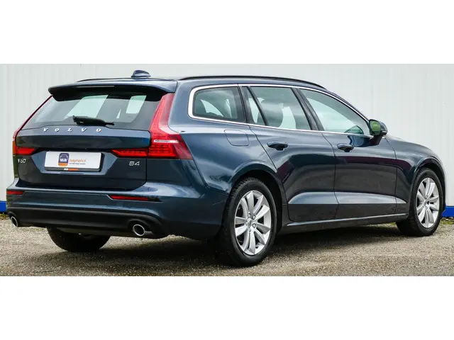 Volvo V60 2.0 B4 Momentum Business 2021 Hybride Benzine 3