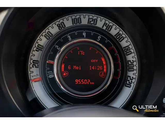 Fiat 500 1.2 Lounge 2017 Benzine 10