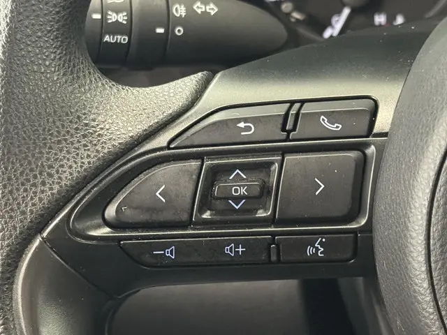 Toyota Yaris 1.5 Hybrid Active 2022 Hybride Benzine 15