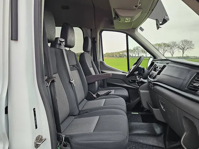 Ford Transit KOMBI 300 2019 Diesel 7