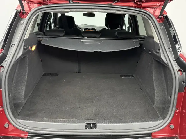Renault Clio Estate TCe 90 Limited 2019 Benzine 11