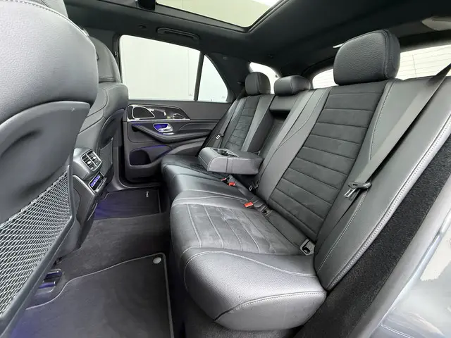 Mercedes-Benz GLE 450 4MATIC AMG line 2020 Benzine 19