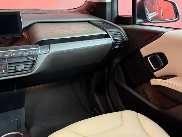 BMW i3 Basis 94Ah 33 kWh 2017 Elektrisch 45