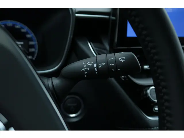 Toyota Corolla Hybrid 140 Dynamic 2025 Hybride Benzine 20
