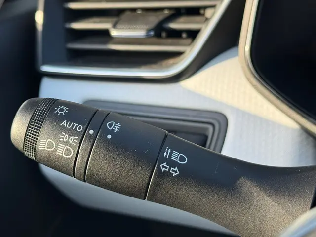 Renault Clio 1.0 TCe Limited 2022 Benzine 17