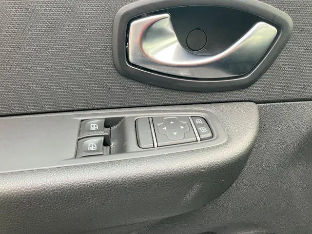 Renault Clio Estate 0.9 TCe Life 2019 Benzine 13