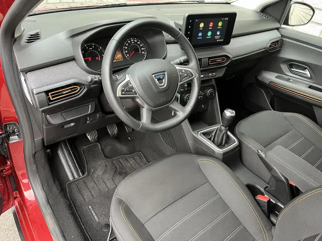 Dacia Sandero Stepway 1.0 TCe 90 Comfort 2022 Benzine 26