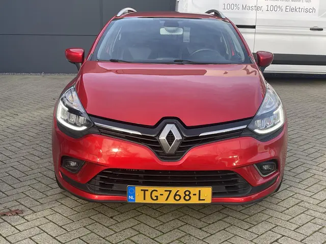 Renault Clio Estate 0.9 TCe Intens 2018 Benzine 14
