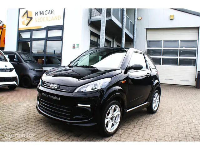 Ligier JS50 Brommobiel C Sport Young 2021 Diesel