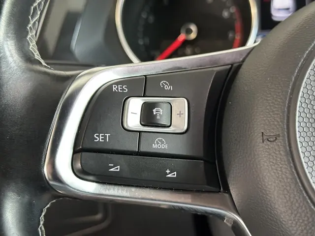 Volkswagen Tiguan 2.0 TSI 4Motion Highline 2017 Benzine 20