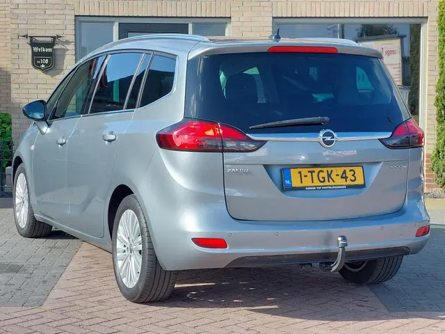 Opel Zafira Tourer 1.4 Design Edition 7p. 2014 Benzine 10