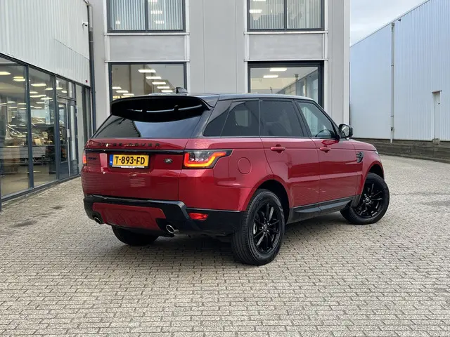 Land Rover Range Rover Sport 2