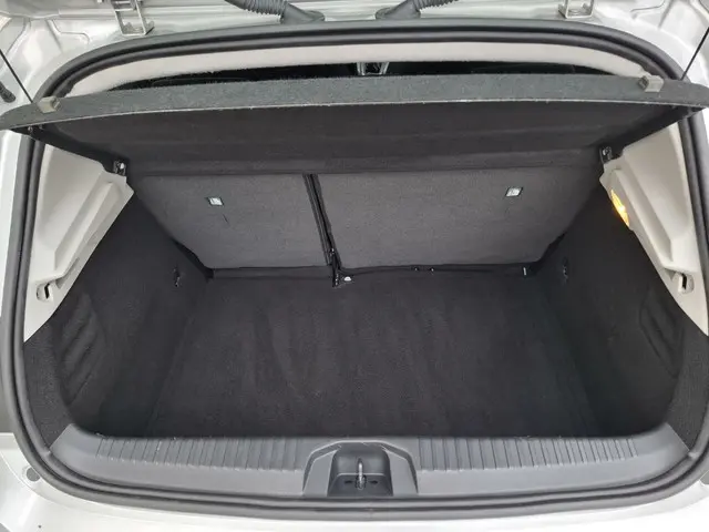 Renault Clio 1.0 TCe 100 Zen 2020 Benzine 35