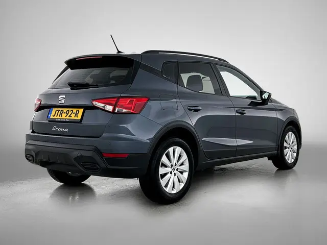 SEAT Arona 1.0 EcoTSI Style Connect 2024 Benzine 5