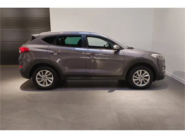 Hyundai Tucson 1.6 GDi 2016 Benzine 4