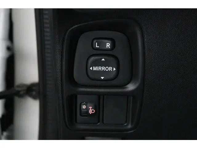 Toyota Aygo 1.0 VVT-i x-play 2015 Benzine 28