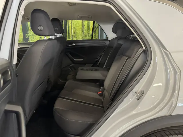 Volkswagen T-Roc 1.5 TSI Sport 2019 Benzine 29