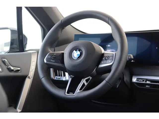 BMW iX xDrive45 2025 Elektrisch 18