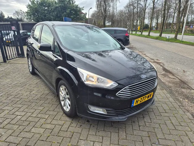 Ford C-MAX 1.0 Titanium 2016 Benzine 8