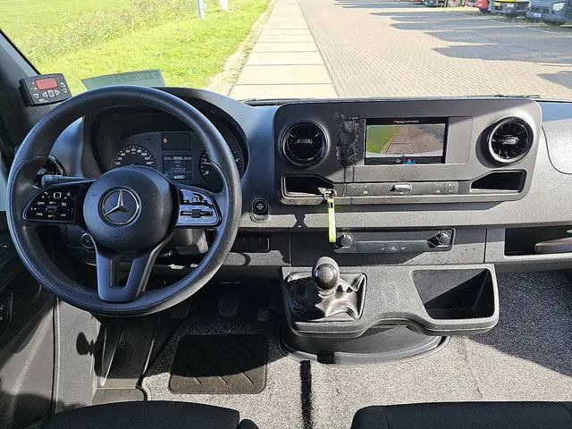 Mercedes-Benz Sprinter 315 2022 Diesel 8