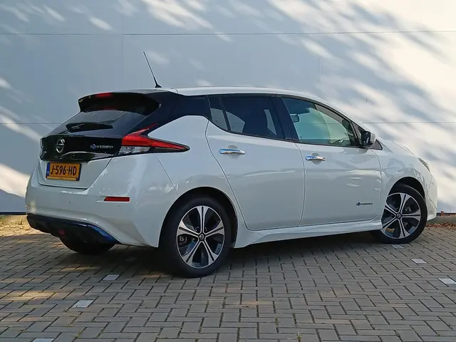 Nissan Leaf 40 kWh N-Connecta 2020 Elektrisch 2