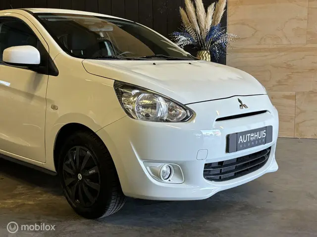 Mitsubishi Space Star 2