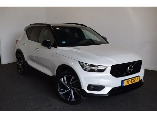 Volvo XC40 2.0 T4 190pk AUT8 R-Design 2018 Benzine 15