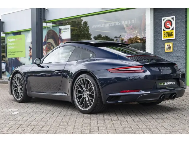 Porsche 911 3.0 Carrera 2018 Benzine 27