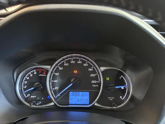 Toyota Yaris 1.0 VVT-i Y20 2018 Benzine 14