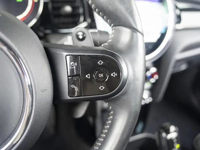 MINI Cooper Cabrio John Works Aut. 2021 Benzine 27