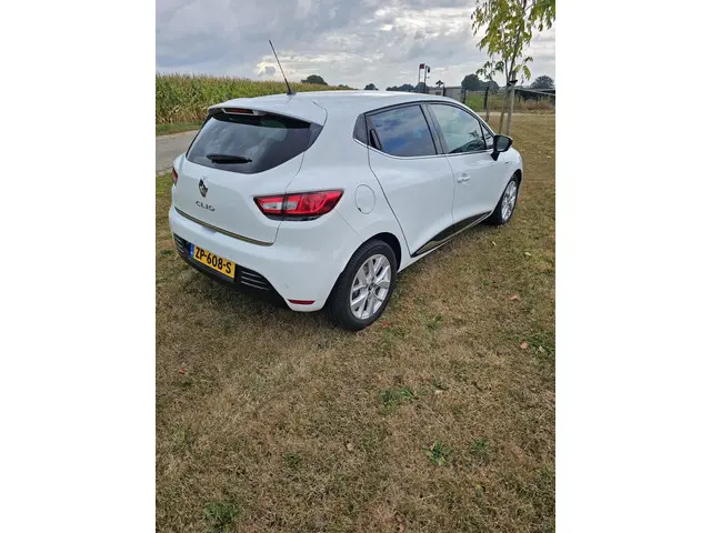 Renault Clio 0.9 TCe Limited 2019 Benzine 2