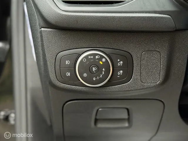 Ford Focus 1.0 EcoBoost ST Line | Carplay | PDC | 2020 Benzine 26