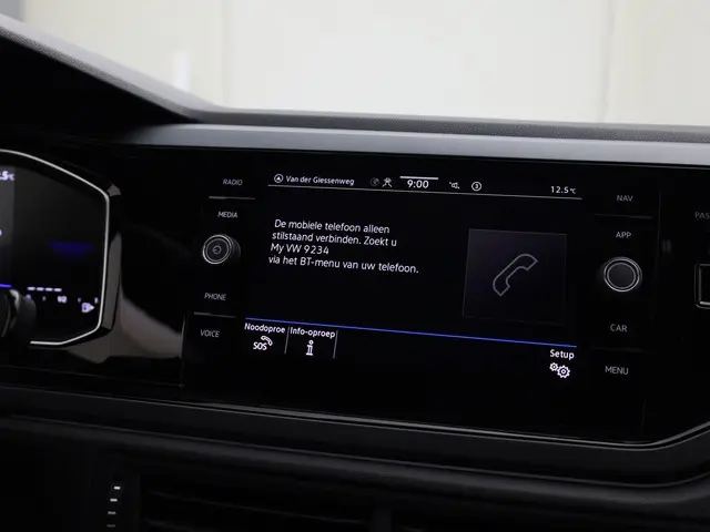 Volkswagen Polo 1.0TSI/95PK R-Line DSG 2025 Benzine 35