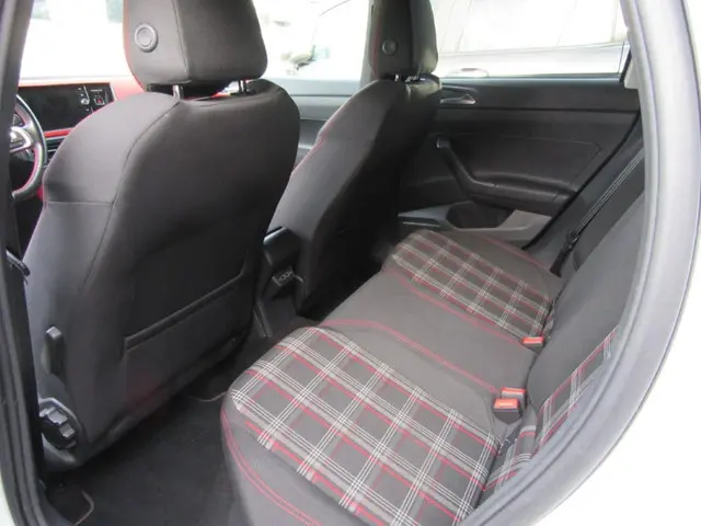 Volkswagen Polo 2.0 TSI GTI 2019 Benzine 27