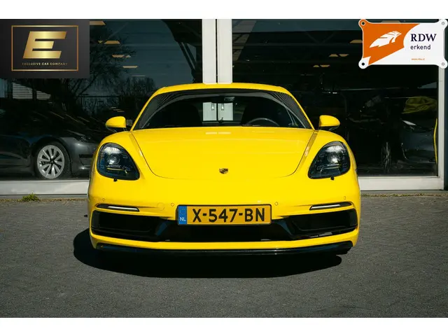 Porsche 718 Cayman GTS 4.0 | Racing Yellow 2023 Benzine 19