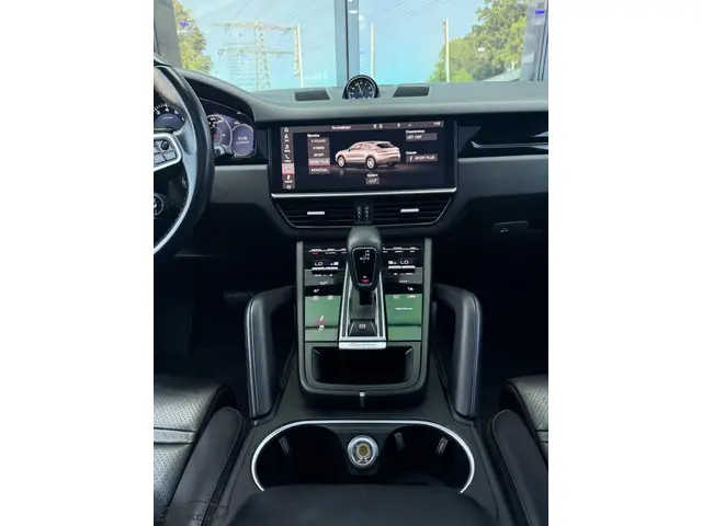 Porsche Cayenne Coupé 3.0 E-Hybrid 2021 Hybride Benzine 29