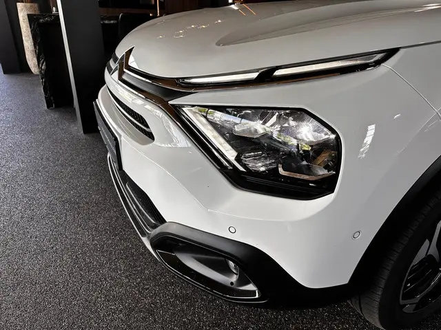 Citroën C4 1.2 Puretech Shine Pack Business 2021 Benzine 6
