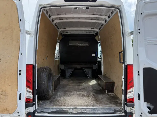Iveco Daily 35S14 2.3 2019 Diesel 12