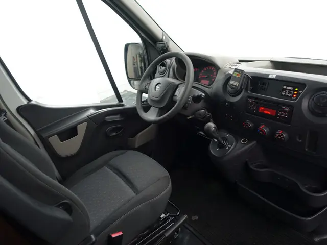 Opel Movano 2.3 CDTI L2H2 Aut- 2014 Diesel 6
