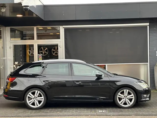 SEAT Leon ST 1.4 EcoTSI FR Connect 2015 Benzine 8