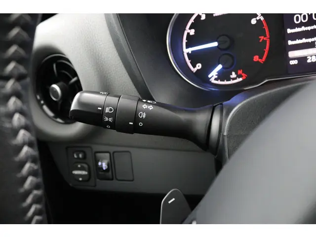 Toyota Yaris 1.5 VVT-i Active 2020 Benzine 30
