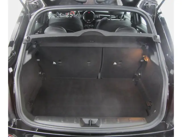 MINI Cooper Mini 1.5 Automaat Chili 2016 Benzine 28