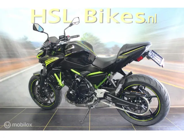 Kawasaki Z650 ABS 2020 Benzine 3