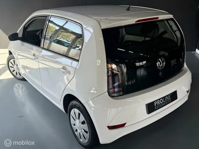Volkswagen up! / 1.0 BMT up! Take up! / STOEL VW 2017 Benzine 6