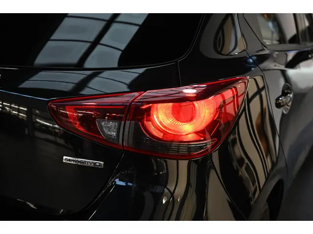 Mazda 2 Skyactiv-G 90 6MT Style Selected 2021 Benzine 6