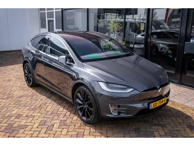 Tesla Model X 100D 7p.|Navi|Leder|22'' 2018 Elektrisch 23